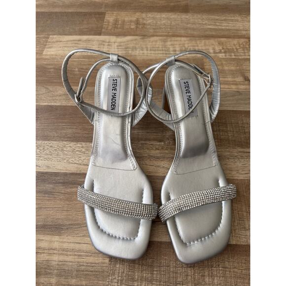 Women's Steve Madden Amalya Glitter Studded Strappy Block Heel Sandal size 8.5 - Picture 3 of 6